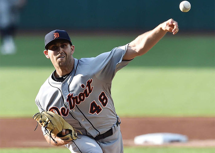 Matt Boyd using red light therapy